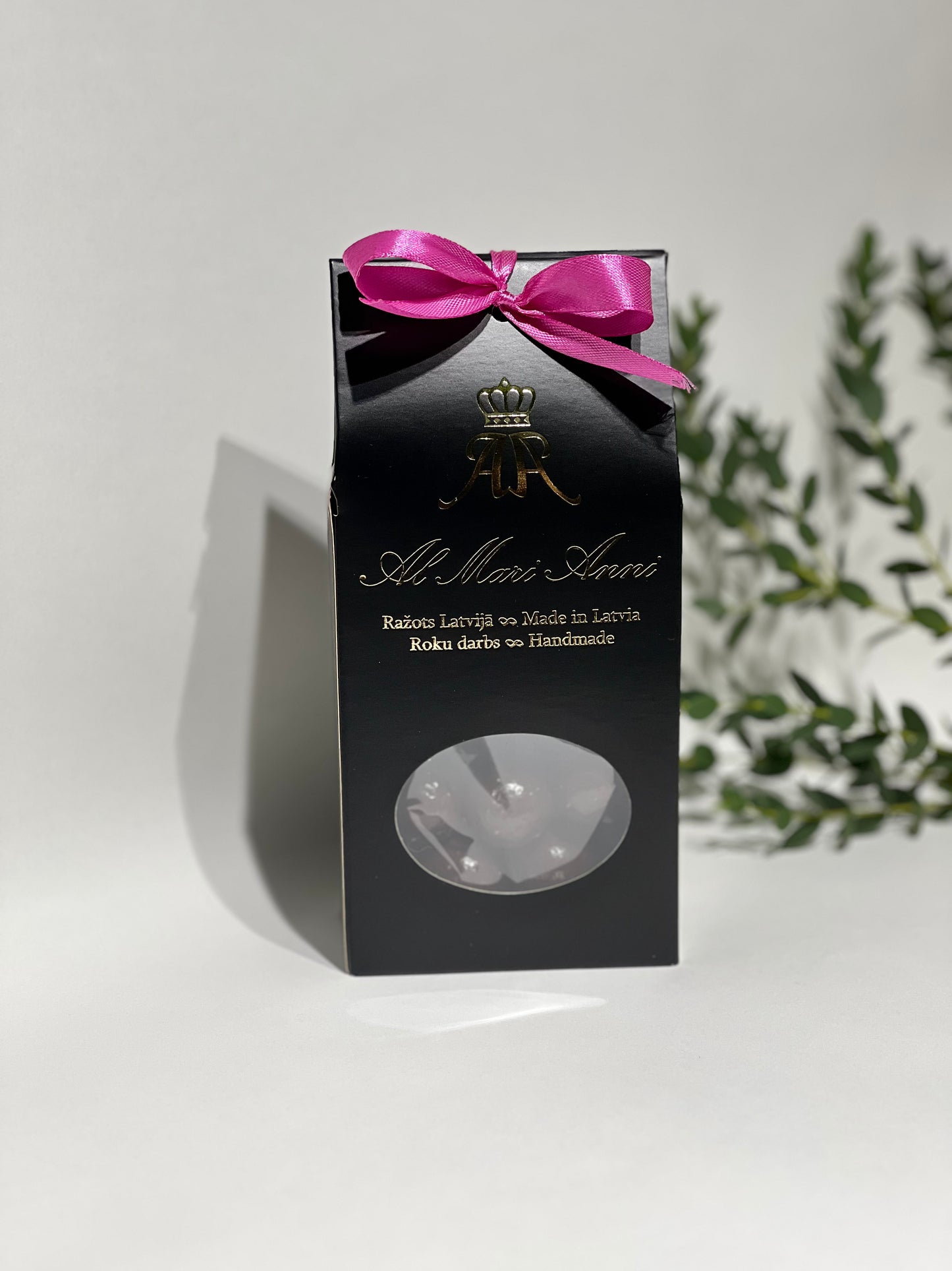 ALMARIANNi Šokolādes dražejas ar ērkšķogām un vīna aromātu100gr