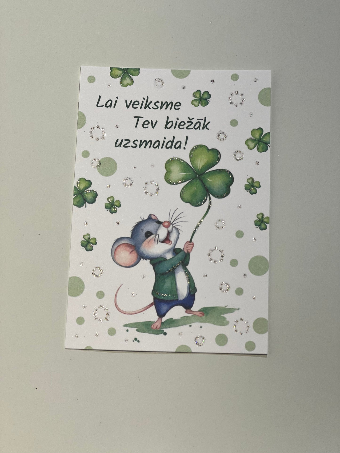 Card medium