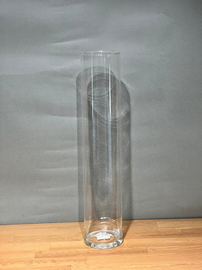 Stikla vāze gara cilindra formā, augstums 50 cm, diametrs 9,5 cm.